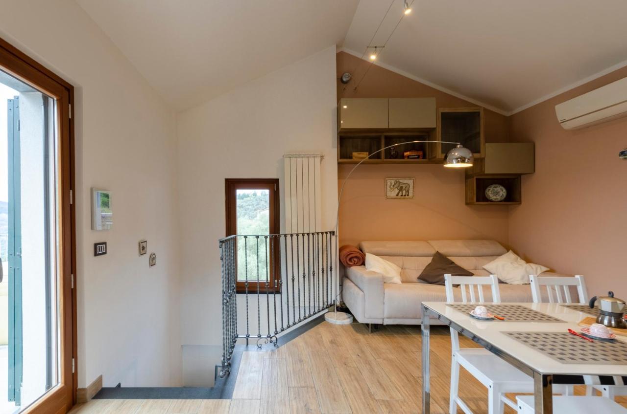 Ferienwohnung Altido Splendid Flat With Terrace & Magnificent View Breccanecca Exterior foto