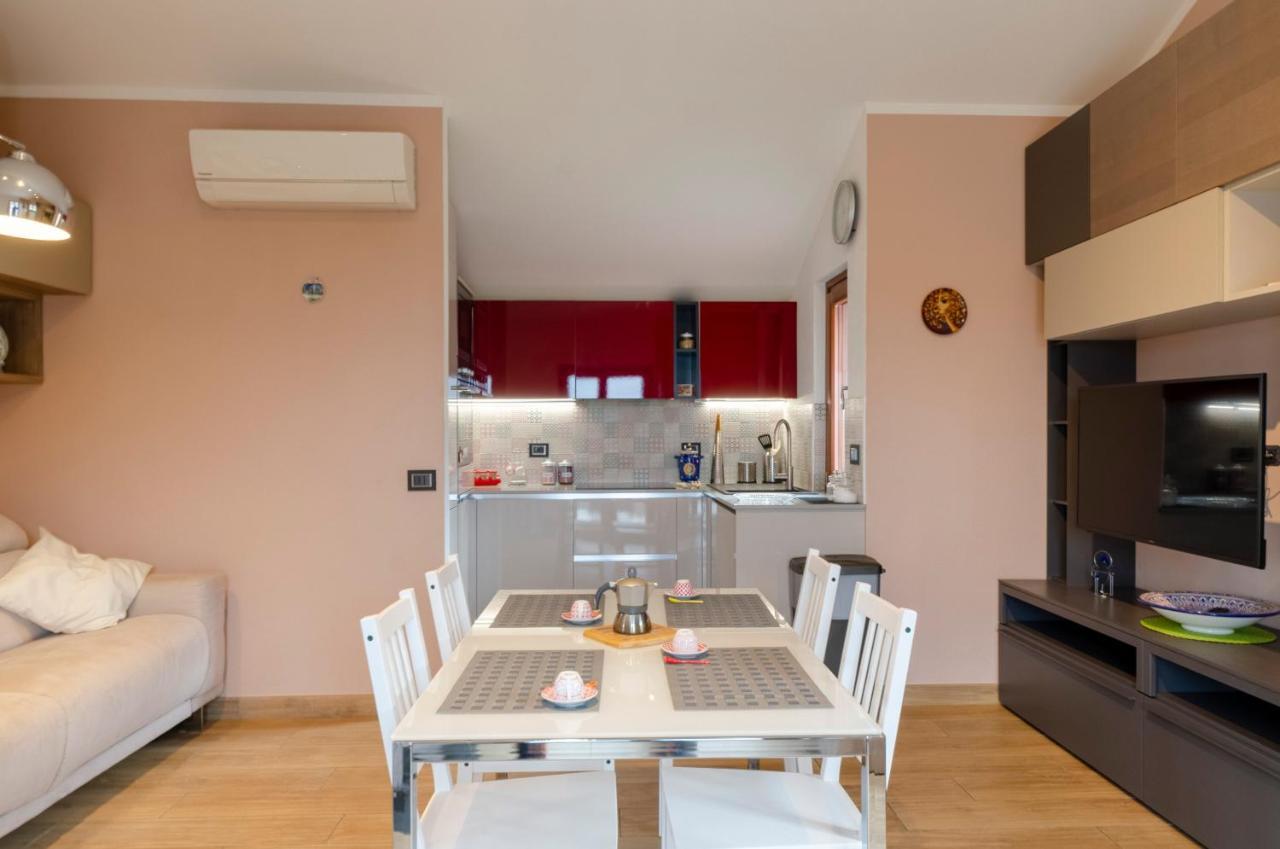 Ferienwohnung Altido Splendid Flat With Terrace & Magnificent View Breccanecca Exterior foto