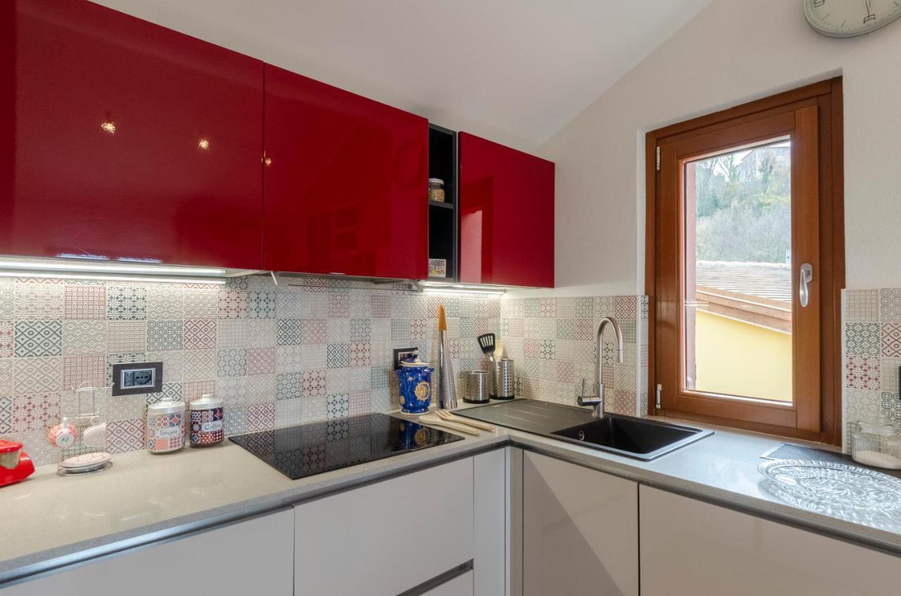 Ferienwohnung Altido Splendid Flat With Terrace & Magnificent View Breccanecca Exterior foto