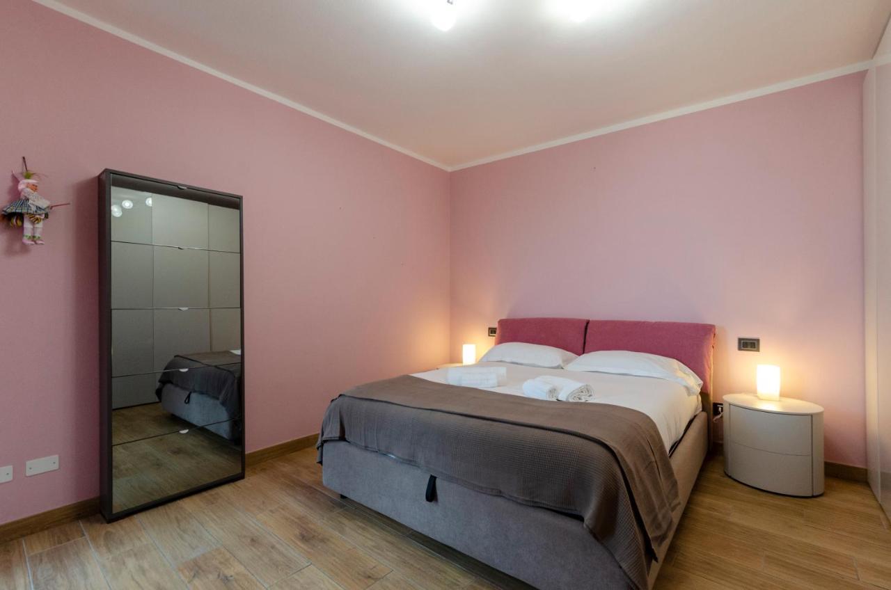 Ferienwohnung Altido Splendid Flat With Terrace & Magnificent View Breccanecca Exterior foto